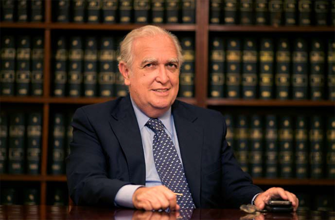 Entrevista a Ricardo Gil Lavedra: “Consolidar el proceso democrático”