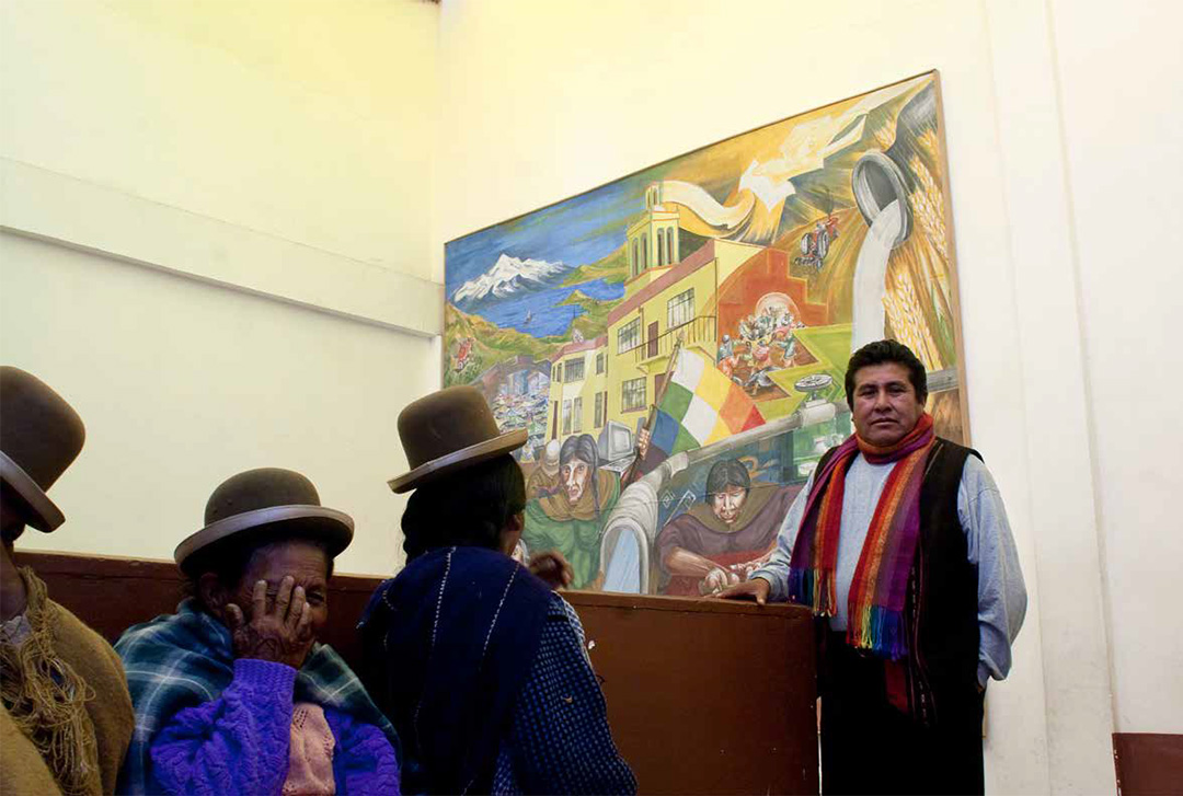 Constituciones progresistas, modelos de desarrollo y la defensa de los derechos de los pueblos indígenas