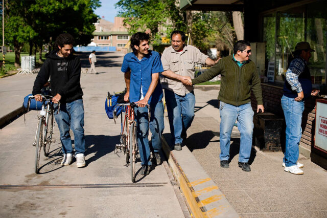 Trabajo decente versus trabajo digno: Acerca de una nueva concepción del trabajo