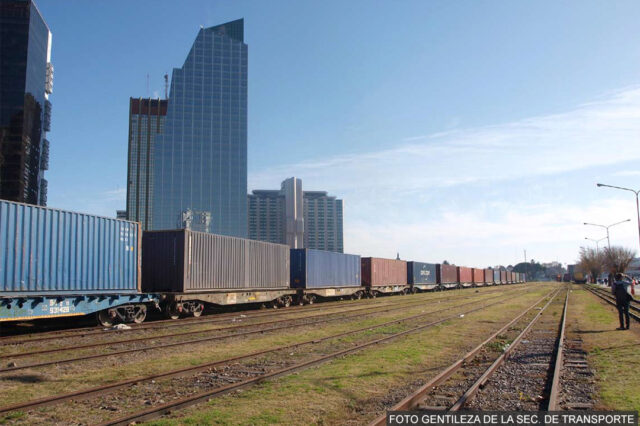 El transporte terrestre de cargas. El caso del ferrocarril