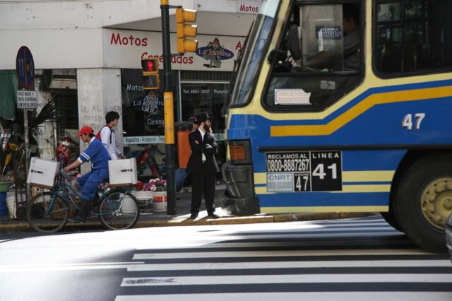 Regulación y control del transporte urbano de pasajeros y de cargas