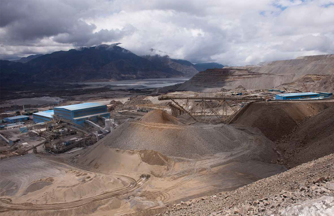América latina y China en el siglo XXI: complementariedades y rivalidades