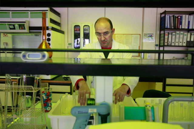 Un nuevo ethos para la ciencia y el conflicto de interés financiero