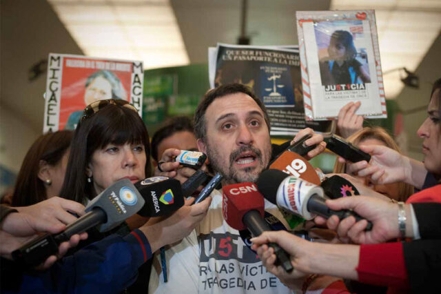 Los medios y 30 años de democracia