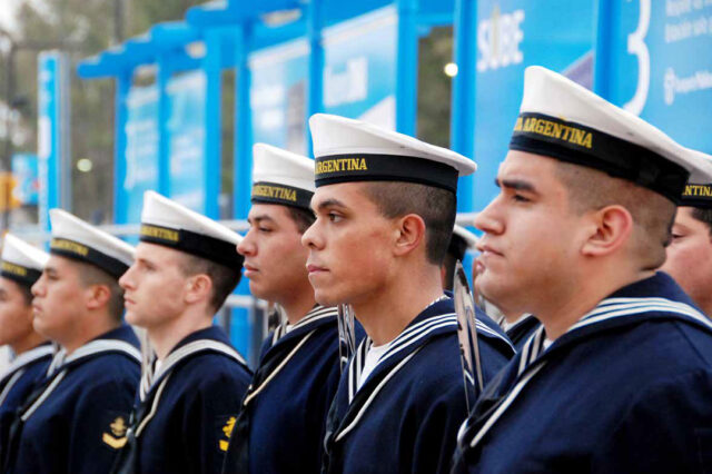 Educación universitaria y formación militar: caminos de conciliación