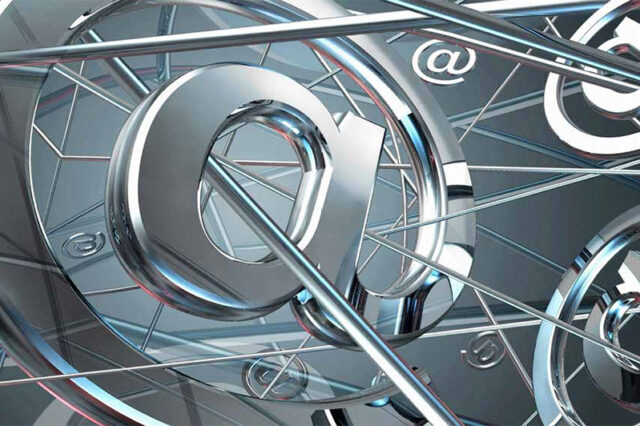 Editorial: Internet y sus redes. Una conquista desde la nube