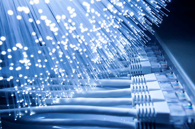 Los intermediarios tecnológicos: aliados del derecho a la información en Internet