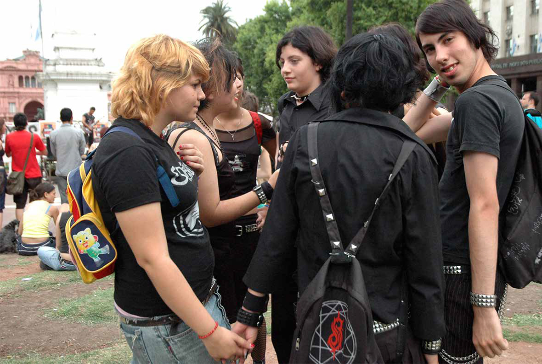 Los ni-ni: una visión mitológica de los jóvenes latinoamericanos
