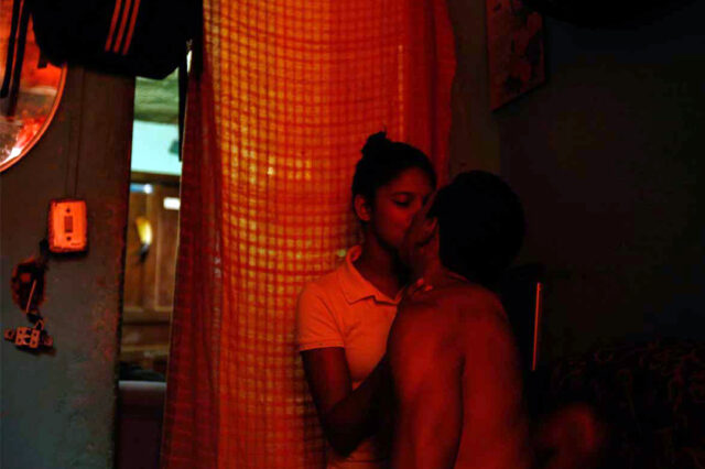 Ritos y mitos sobre la iniciación sexual de los varones
