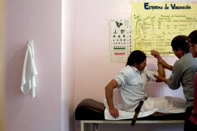 Las deudas de nuestra democracia en el campo de la salud colectiva