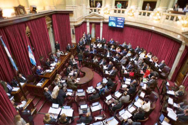 El derecho social al control público