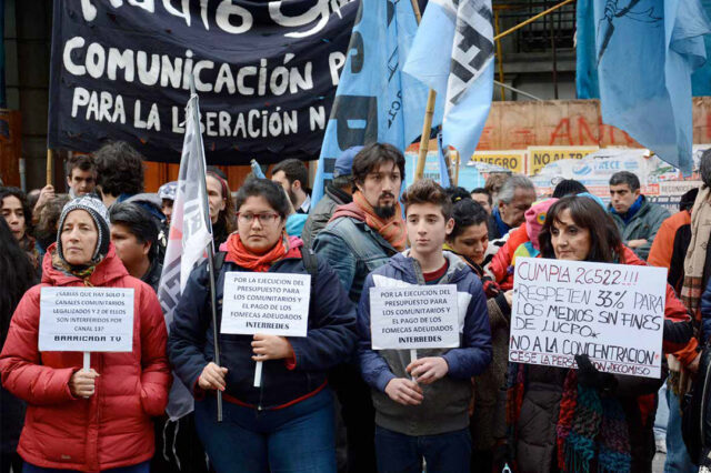 Medios comunitarios en peligro