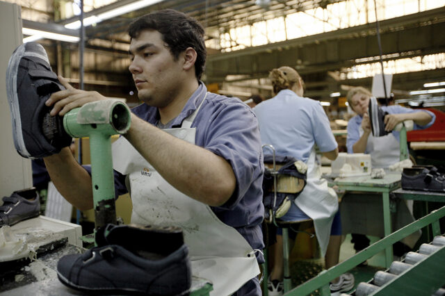 ¿Qué puede aprender la Argentina de la experiencia de la justicia laboral federalizada de Brasil?