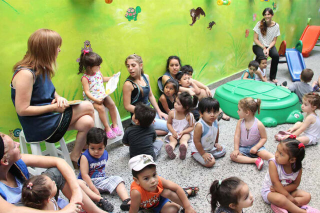 Los jardines comunitarios. Perspectivas acerca de la educación y el cuidado