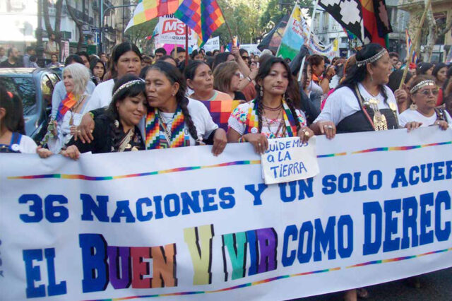Cuando el indígena es un “problema”, el problema es el racismo. El derecho indígena en contextos de represión
