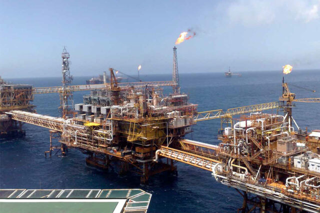 América latina: permanente disputa entre Estado y mercado por las rentas petroleras