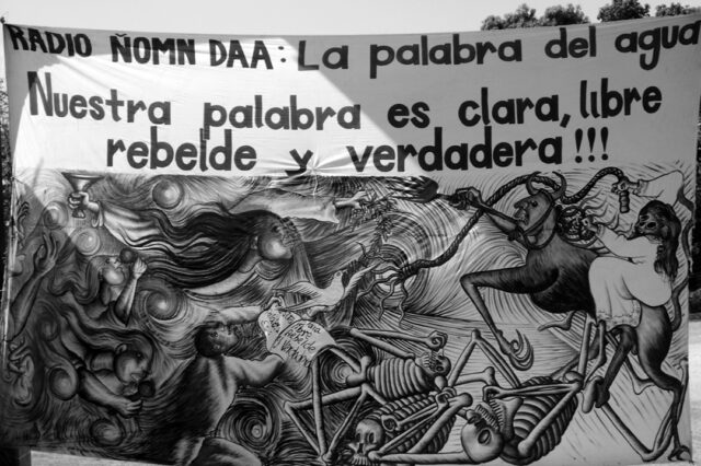 Desde el resto del mundo, desde los restos del mundo…