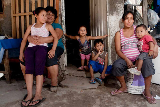 Salud Colectiva. Problemas y Propuestas. Epidemiología Comunitaria (EPICOM)