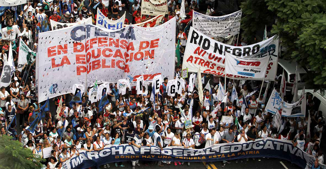 La participación del sindicalismo docente en la formación de las/los futuras/os maestras/os