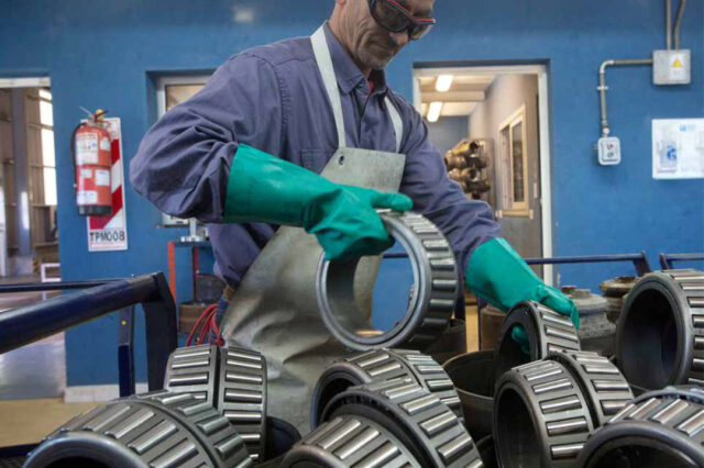 Editorial: Industria y desarrollo