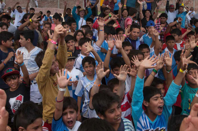 Vidas en las periferias: una mirada sobre las políticas sociales de niñez y adolescencia en el conurbano bonaerense