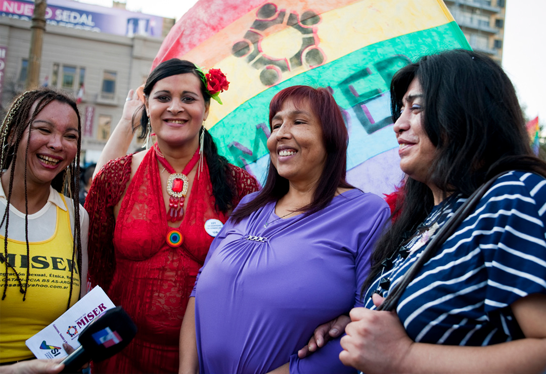 Un acuerdo social que incluya a mujeres, lesbianas, travestis y trans